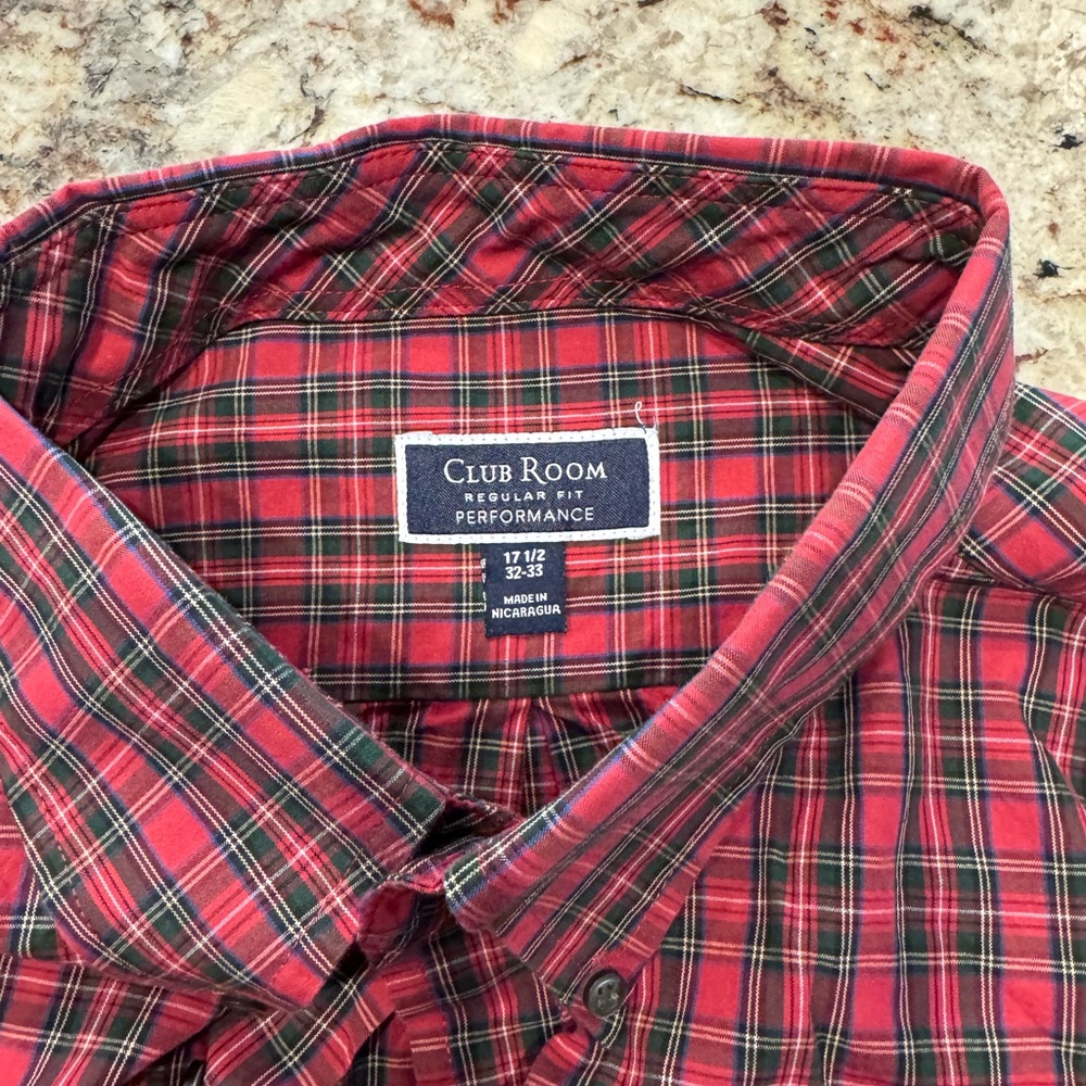 Club Room Men's Red Plaid Shirt, 17 1/2. 32/33